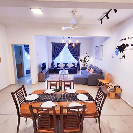 Klia Ehsan Residence Sepang Nilai Greenery 8 Pax Air-Con Exterior photo