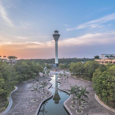 Klia Ehsan Residence Sepang Nilai Greenery 8 Pax Air-Con Exterior photo