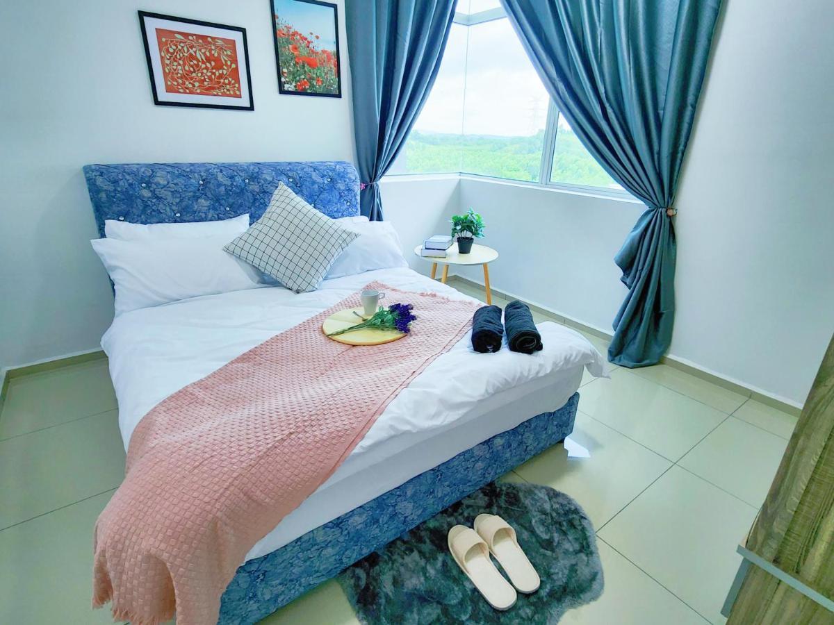 Klia Ehsan Residence Sepang Nilai Greenery 8 Pax Air-Con Exterior photo